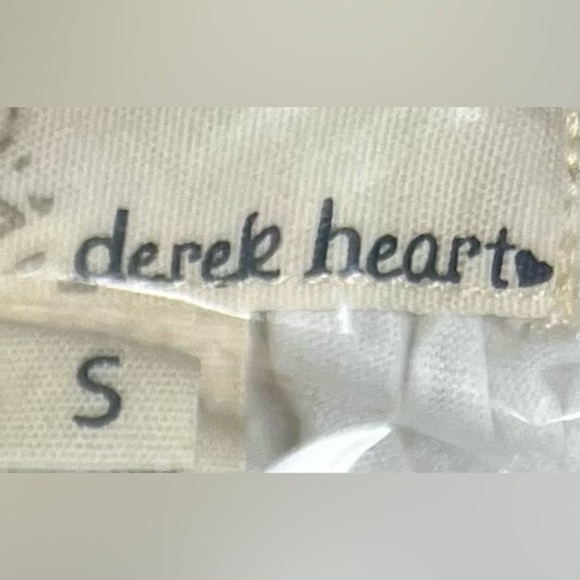BEAUTIFUL DEREK HEART WHITE LACY BLOUSE SIZE SMALL - Picture 8 of 8
